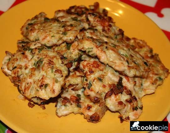 Котлеты из рубленых куриных грудок с зеленью