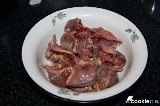 Дикая перепёлка печёная с овощами