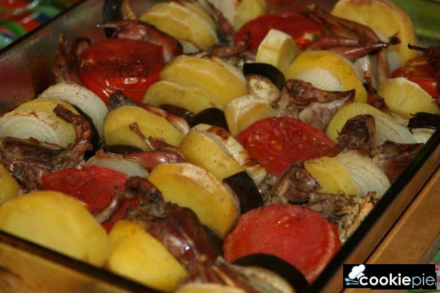 Дикая перепёлка печёная с овощами