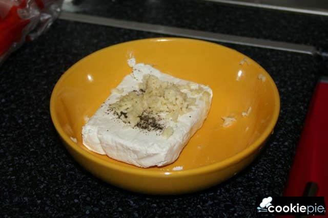 Рулетики из цукини с начинкой