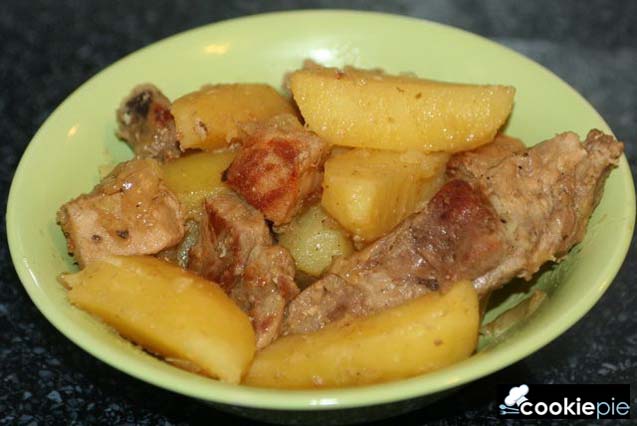 Свинина с картошкой по-деревенски