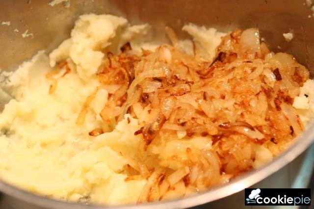 Татское чуду с мокрецом и куриным яйцом